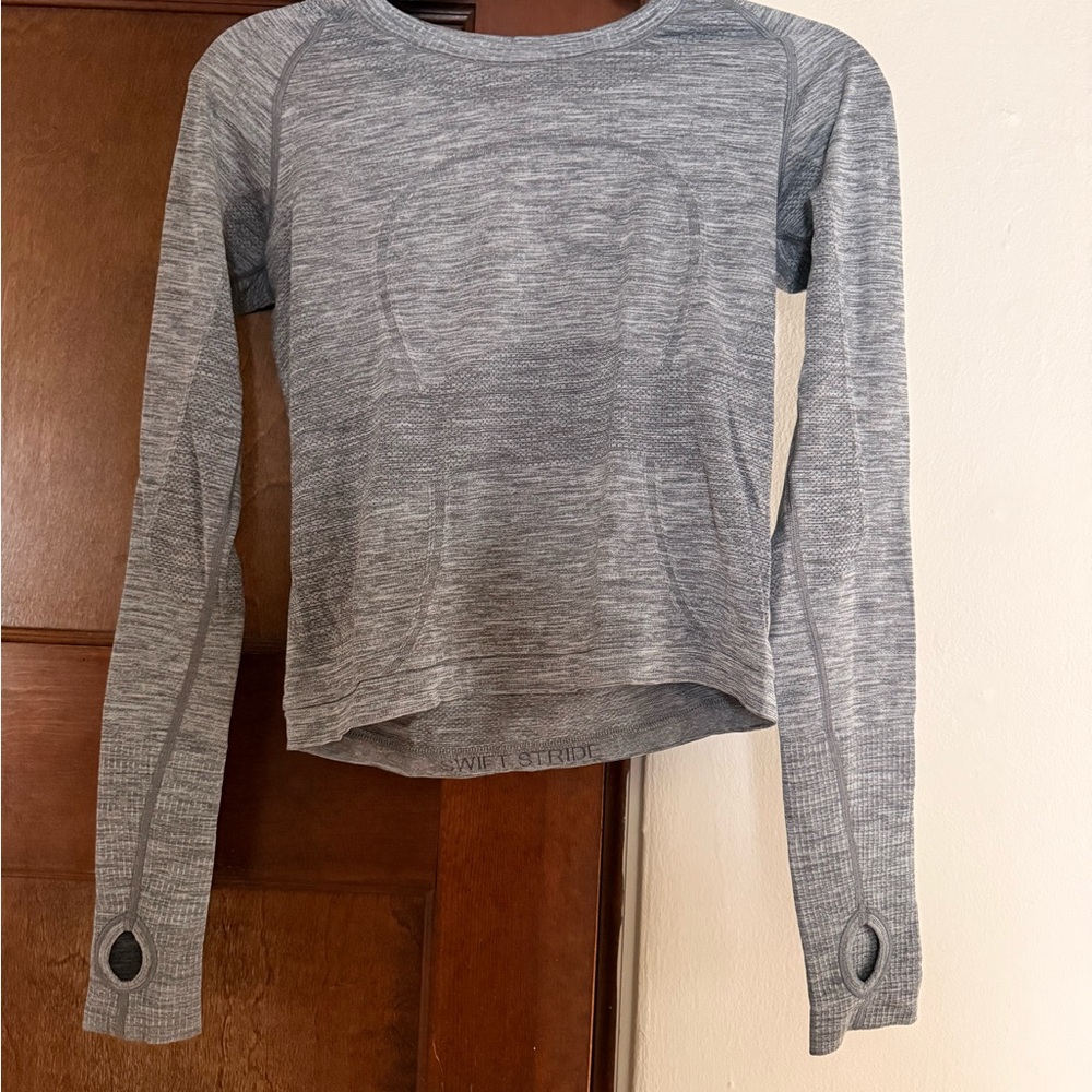 Lululemon Swiftly Tech 2.0 Long Sleeve Top